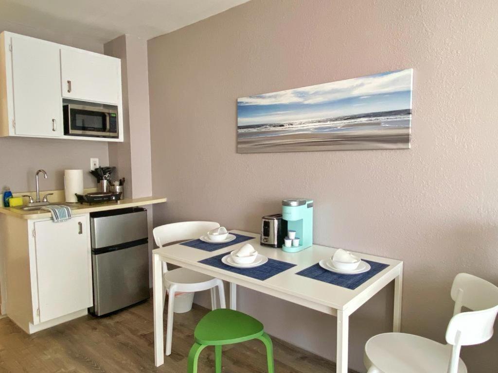 Castaways Resort Studios Daytona Beach Exterior foto