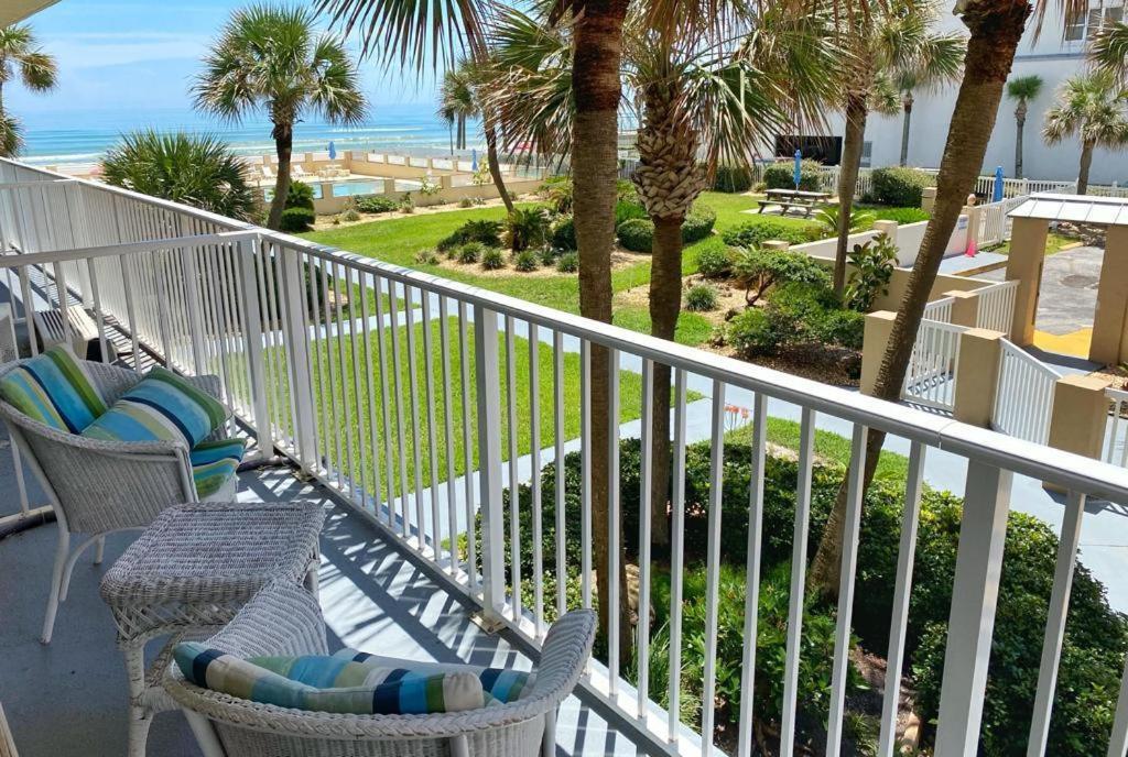 Castaways Resort Studios Daytona Beach Exterior foto